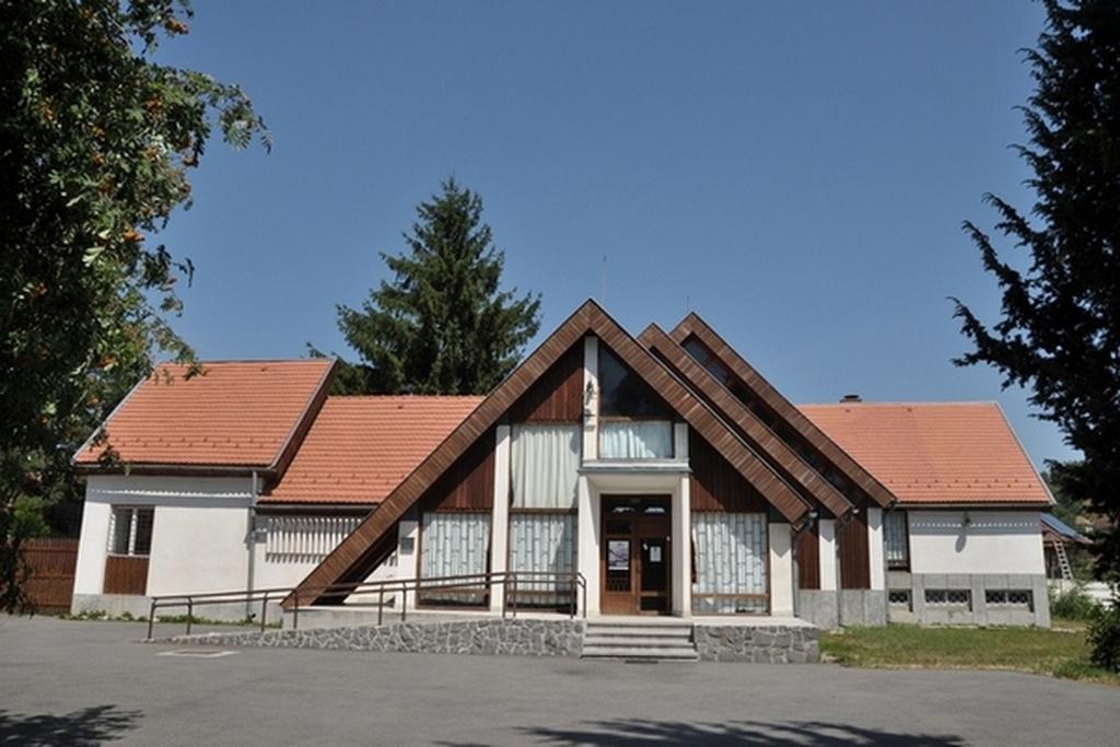 Hotel Betty Panzio Miercurea Ciuc Exterior foto